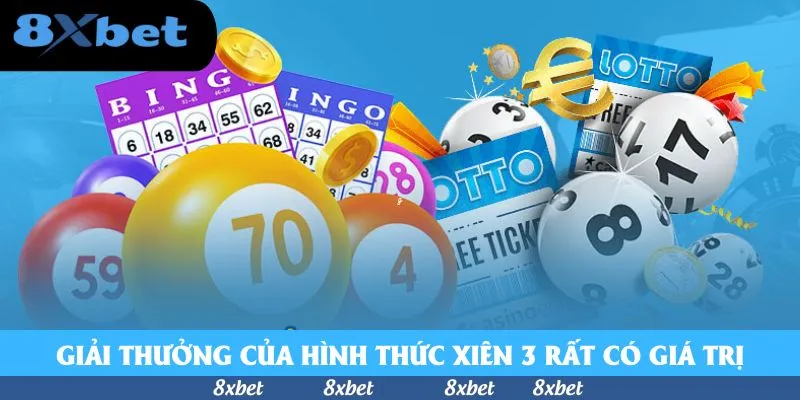 Phiếu bingo, vé lotto và bóng số 70, 59, 4 bên cạnh đồng xu vàng minh họa lô xiên